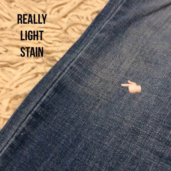 One of a Kind Distressed Levi’s 524 Skinny Sz 5M - Picture 17 of 17